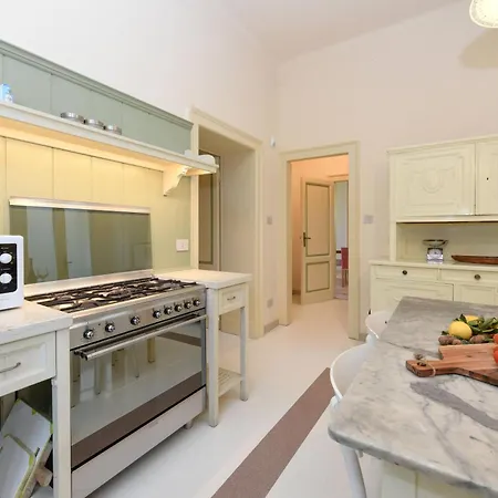 Ondina - Wonderful With Private And Big Garden *