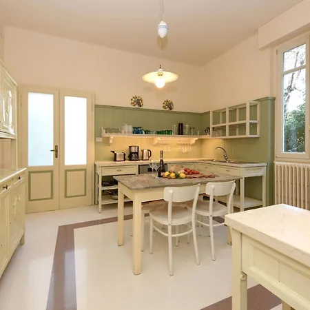 Ondina - Wonderful With Private And Big Garden Villa